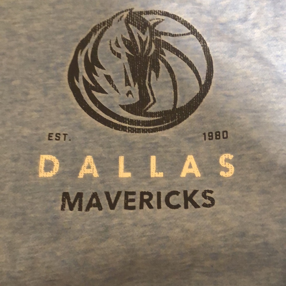 NBA Dallas Mavericks Sweatshirt